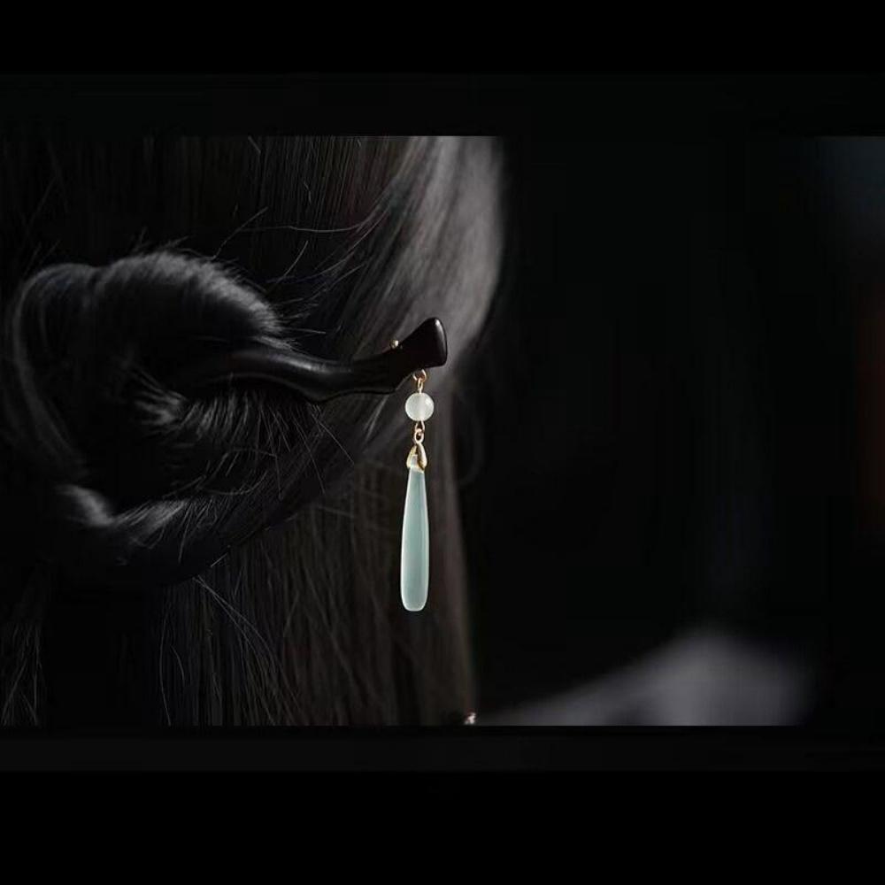 

Vintage Chinese Wood Hair Sticks for Women Luxury Lotus Flower Hairpins Hair Chopsticks Wedding Party Head Jewelry Accessories