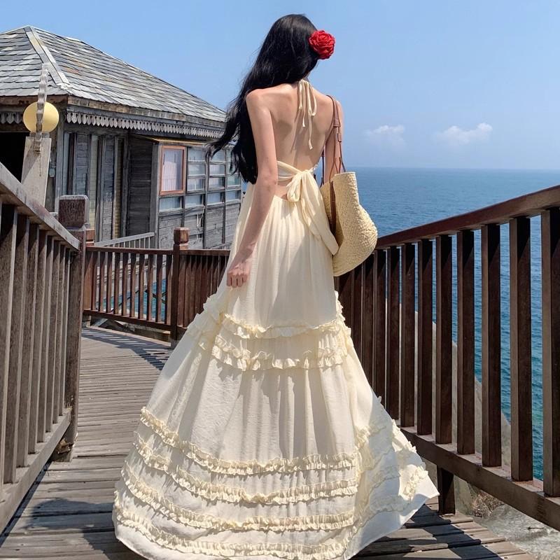 Seaside Beach Temperament Dress Suspender Vacation Dress Beige Sexy Halter Fairy Summer Mopping Atmosphere