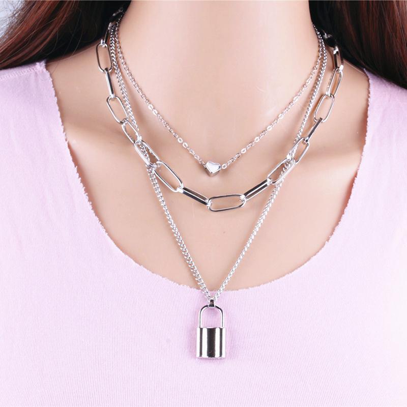 Fashion Chain Pearl Necklace For Women Baroque Pearl Metal Charm Pendant Necklaces Choker Snake Chain Zircon Gold Copper Color