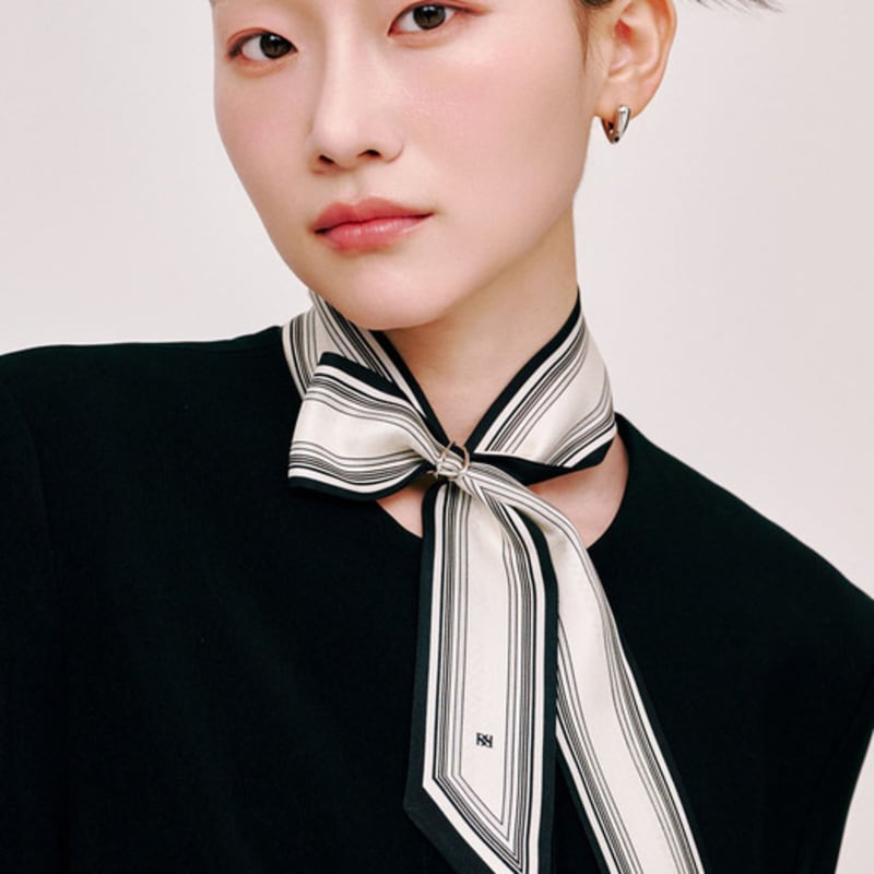 Saint Luxure Dia Black