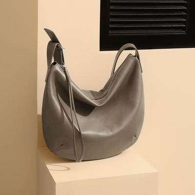 2024 Fashionable Large Capacity Cowhide Dumpling Tote: Versatile Soft Leather Shoulder Messenger Bag