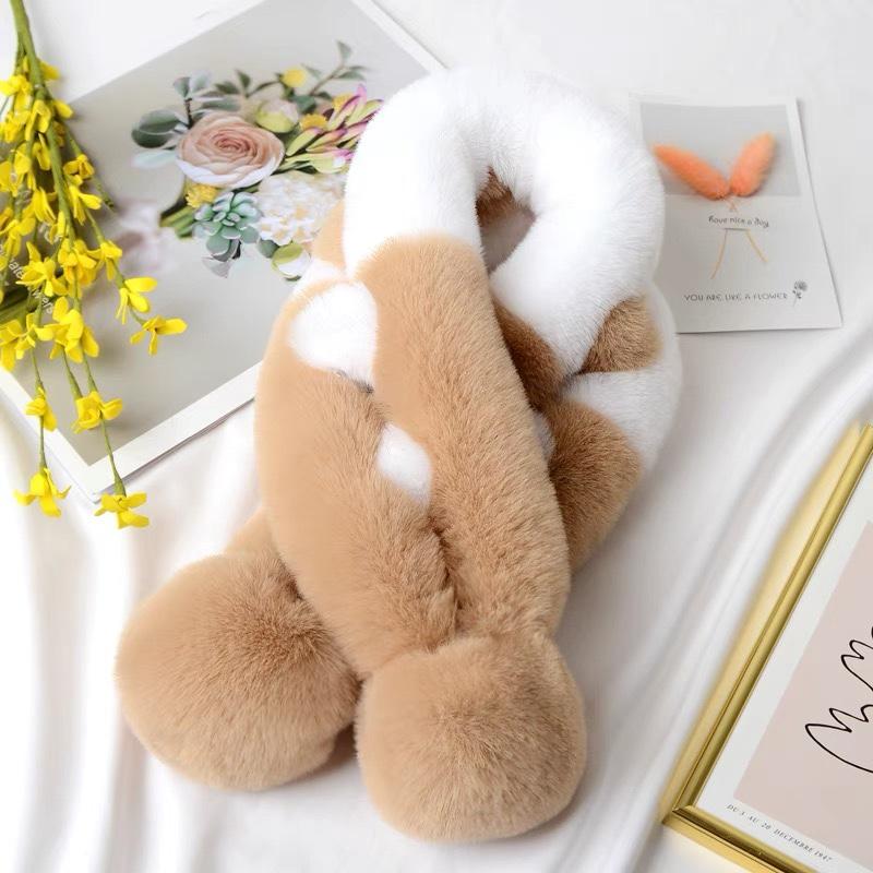 Pearl Faux Rabbit Fur Scarf Women Cute Neck Warmer Winter Warm Soft Furry Scarves Outdoor Windproof Cross Scarf Collar New
