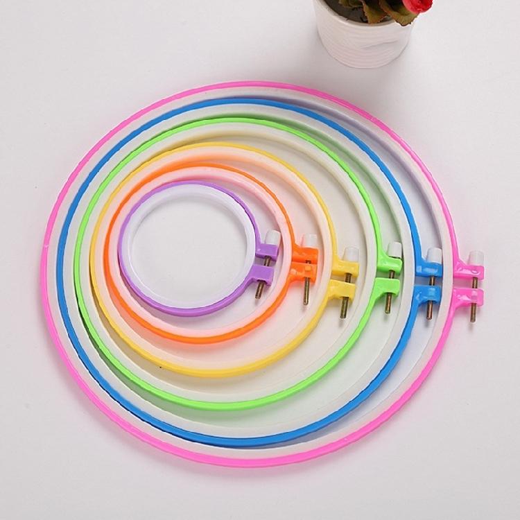 10 Pcs Round Embroidery Hoop Crosses Stitching Hoop for Sewing Needlework Adjustable Embroidery Frame