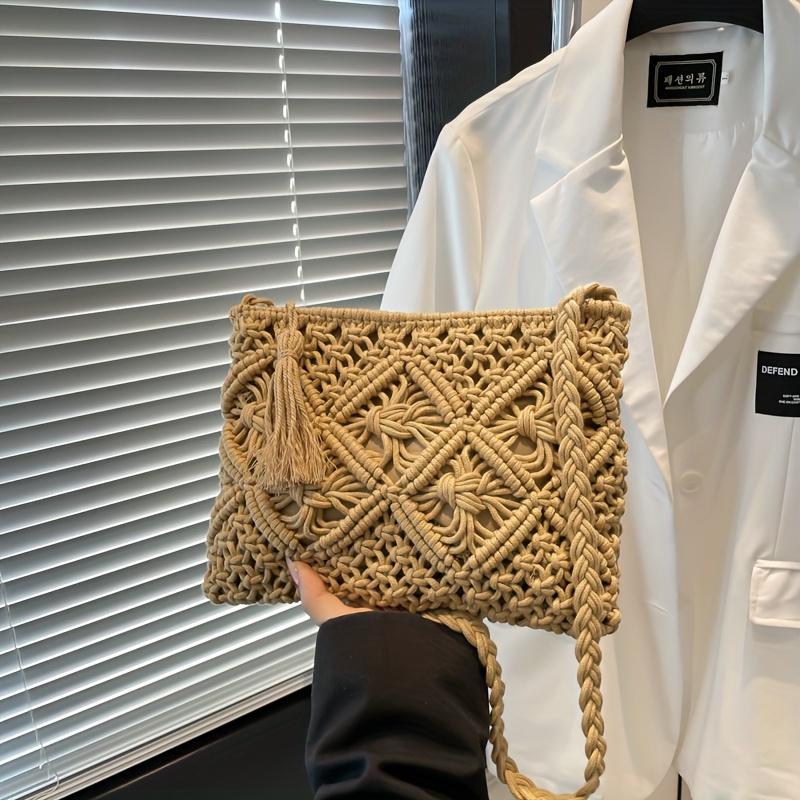 1pc Solid Color Bohemian Ethnic Style Woven Crossbody Bag, Fashionable Small Square Bag, Perfect for Beach Vacation and Shopping