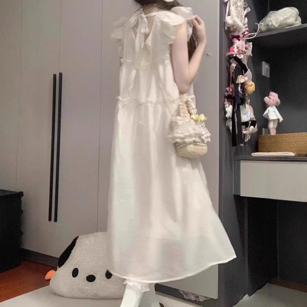French first love small flying sleeve dress women's summer new small pear-shaped figure seaside vacation dress