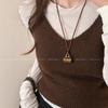 Korean Velvet Cord Tiger Eye Stone Pendant Necklace for Women – High-End Niche Design, Perfect for Autumn and Winter Sweaters.