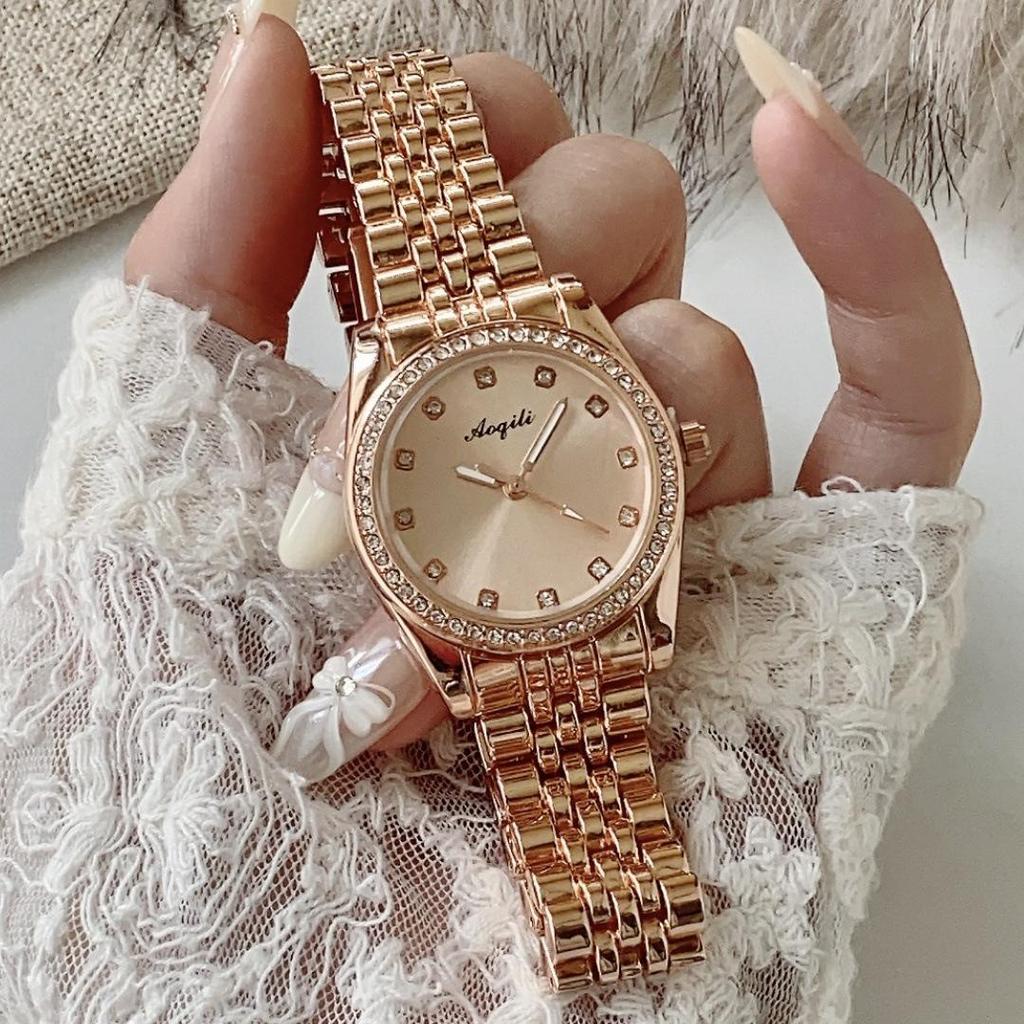 Quarz-Damenuhr mit großem Zifferblatt und Diamantakzenten - Stilvolles Stahlband