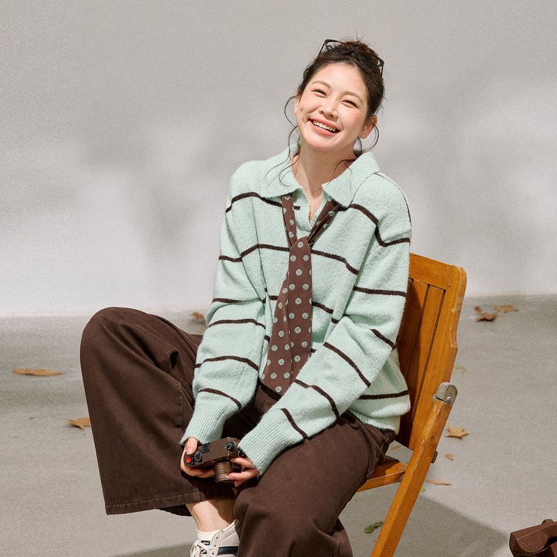 

Plus-Size Women s Clothing for Adults, Korean Style Slimming Lazy Green Striped Sweater and Dark Coffee Casual Pants Set Sweater (Comes with Ribbon) M