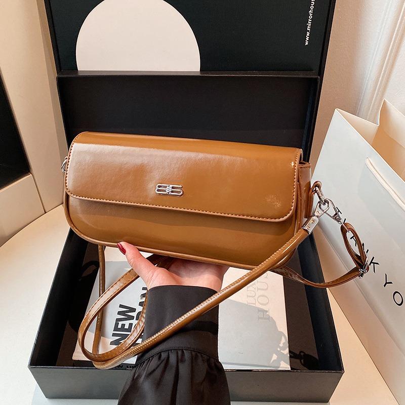 Versatile Bag Women's New Summer Simple Casual Shoulder Bag High-end Baguette Armpit Bag