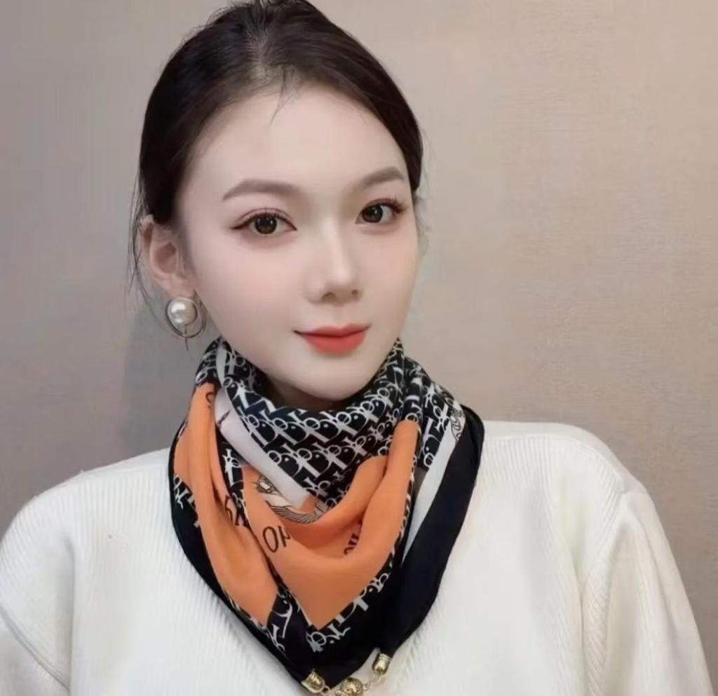 Chic Autumn/Winter Silk Scarf with Magnetic Golden Ball Clasp – Korean Style Neck Warmer