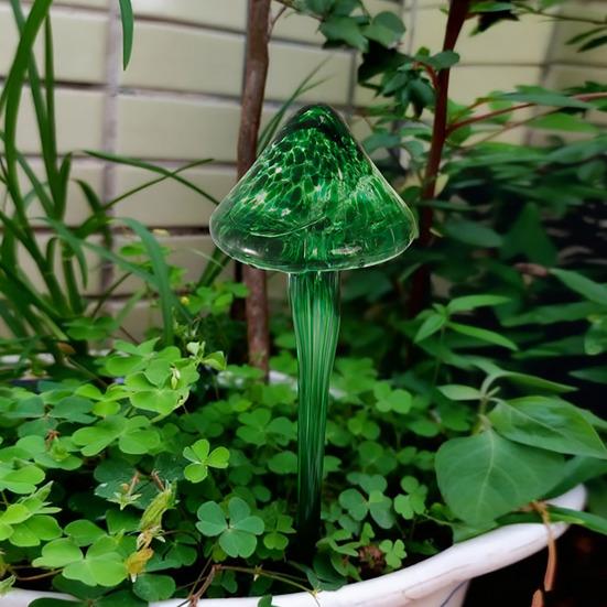 Large Self Watering Glass Mushroom Plant Watering Device UV Resistant Automatic Flower Waterer Plant Watering Tool
