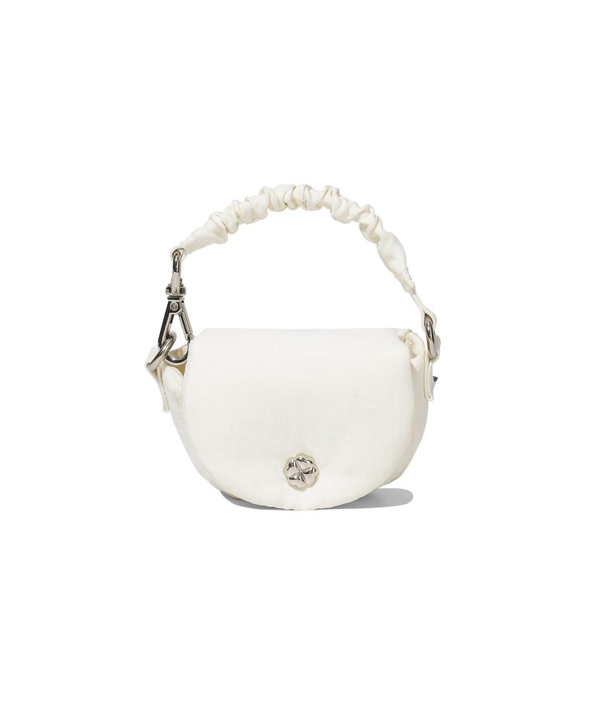 Covernat Woman Clover Heart Shirred Pouch Bag Ivory
