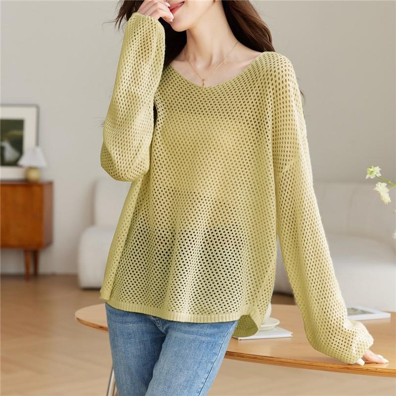 Spring and Summer New Solid Color Simple Hollow Knitted Sweater Women's Fashion Loose and Thin Bat Sleeve T-shirt Top Thin