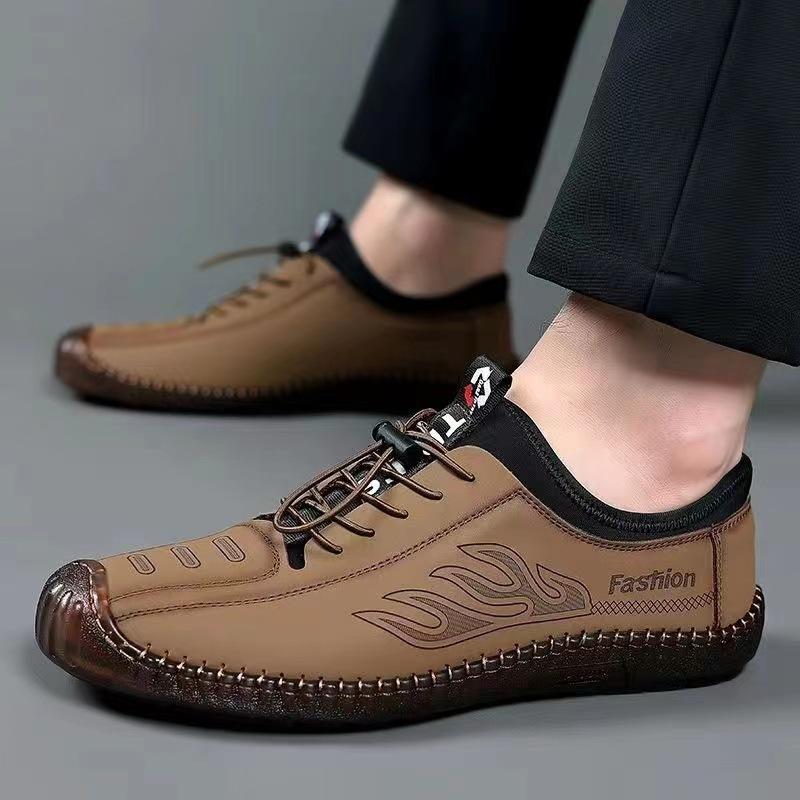 Casual shoes men's 2025 spring trend breathable driving shoes men's beef tendon soles non-slip and wear-resistant versatile loafers