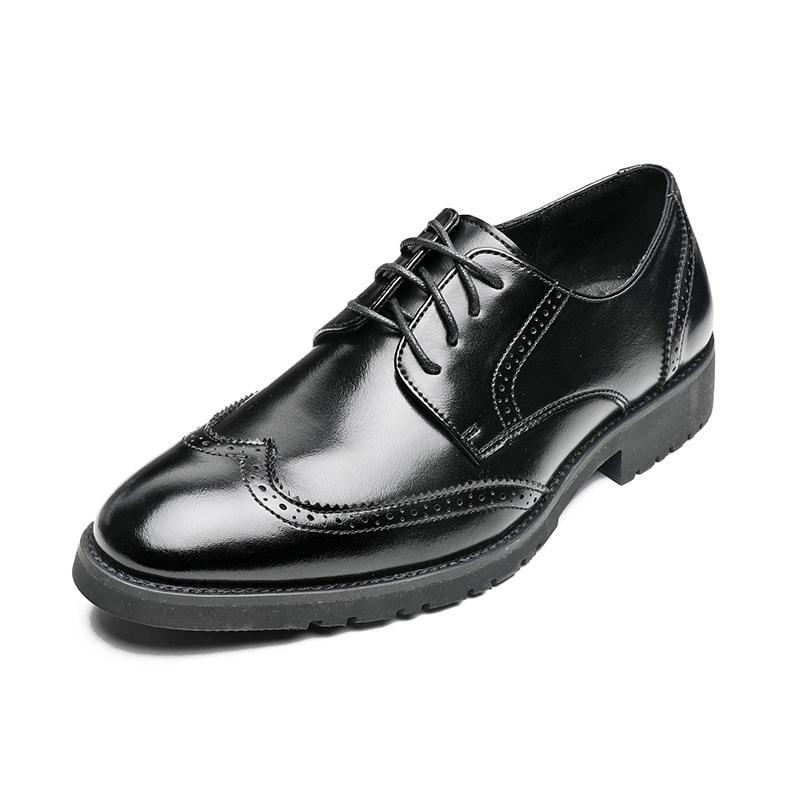 Herresko i skinn for forretningsbruk Moteabel gentleman-stil Daglig kontor utendørs fritidsselskap Bryllup formelle elegante sko