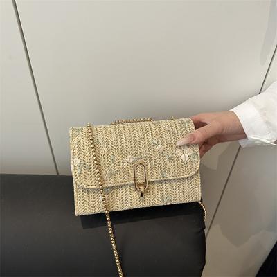 Foreign Style Straw Woven Bag Women's 2025 New Small Fresh Flower Woven Saddle Bag Fashionable Shoulder Messenger Bag Versatile