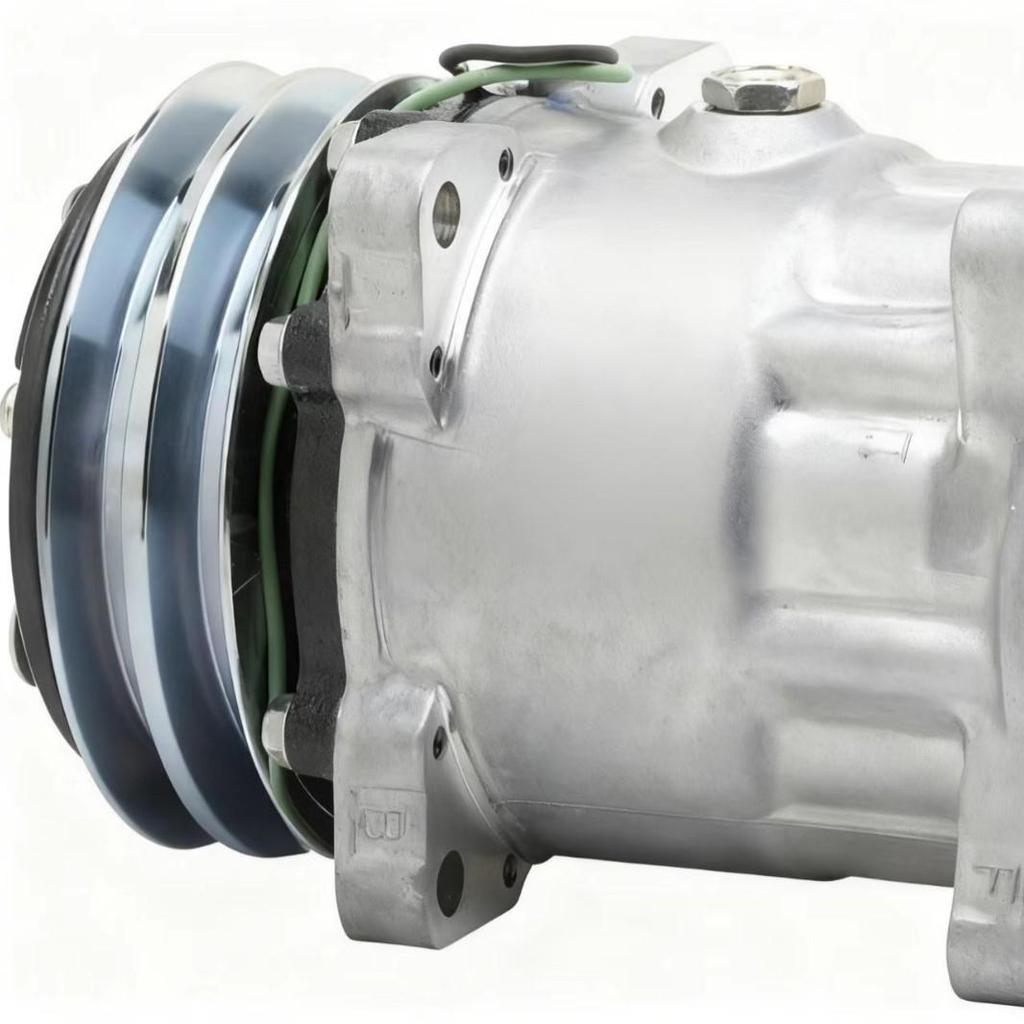 Der Kompressor 7H15 ist mit den SANDEN-Modellen 4430, 4473 und 4819 kompatibel.