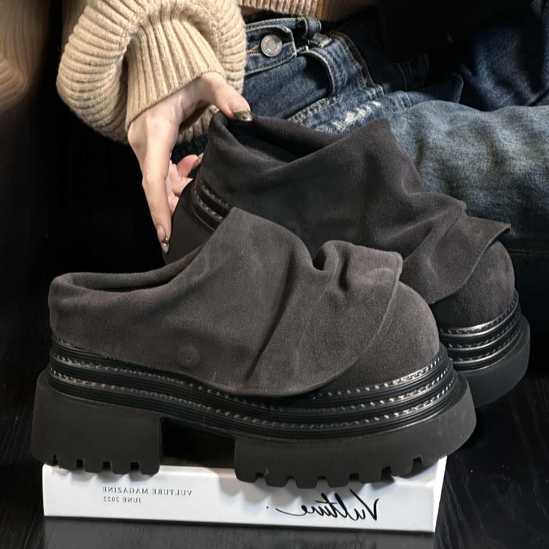 Женские ретро-слипоны на платформе из замши Тапочки Birkenstock увеличивающие рост 40 3900₽