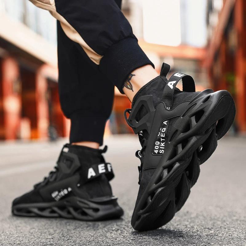 High Top Fashion Shoes for Men Comfortable Cushioning Lightweight Running Shoes Breathable Fabric Running Thick Soled Shoes