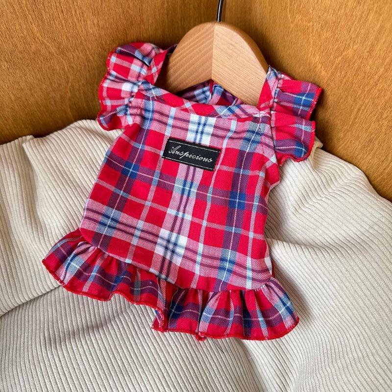 

Одежда для питомцев красная клетка принцесса ветер питомец собака лето клетчатая летящие рукава чем медведь йоркширская прохладная и удобная юбка XL chest 50 back 40 about 12-7 kg