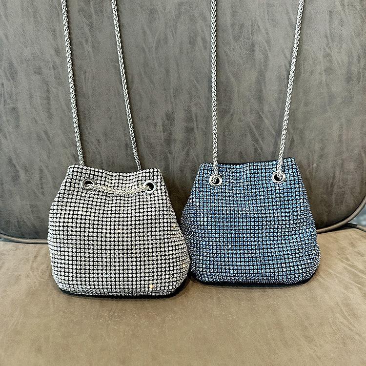 Shiny Rhinestones, Niche Buckets, Full Of Diamonds, Chain Drawstring Design, Fashionable Backpack, High-End Single Room