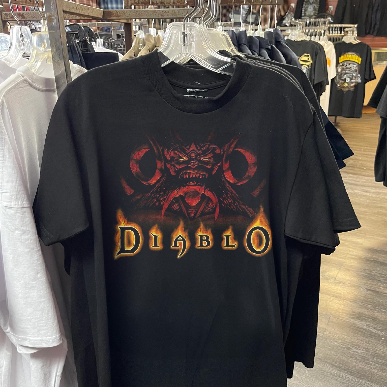 Diablo 2 ARPG Classic Blizzard Retro Gaming Unisex Gamer | Vintage T-Shirt Mens Womens Tees Top 2XL