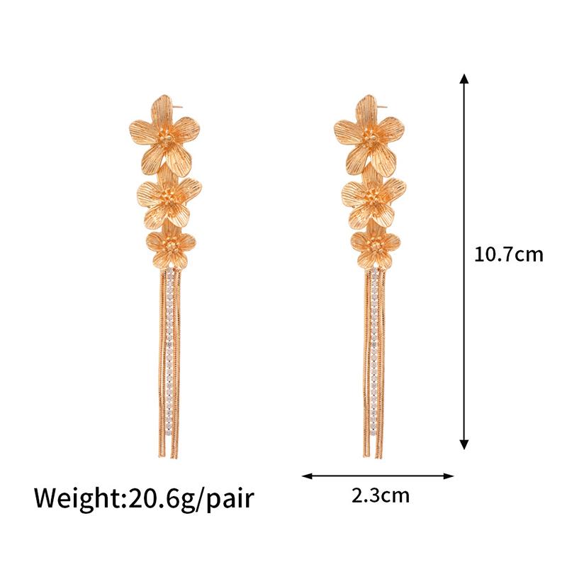 Vintage Metal Three Flower Dangle Earrings for Women Bling Long Tassel Rhinestone Chain Earrings Exaggerated Elegent Jewelry