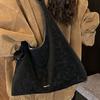 Large Capacity Casual Autumn New Texture Trend Fashion Simple Casual Shoulder Tote Bag Women