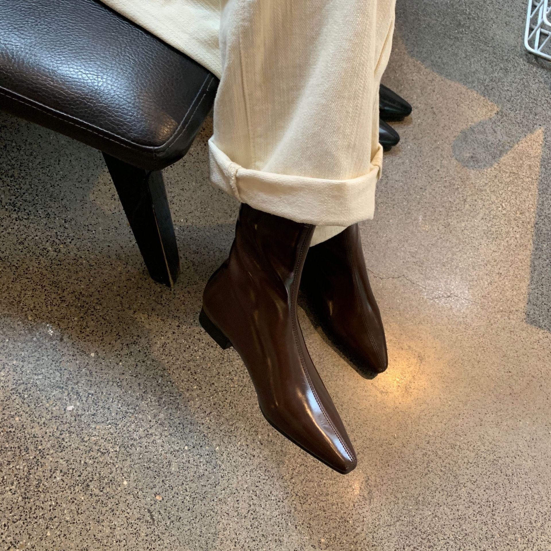 

2025 autumn new thick heel French British style retro square head short boots women s boots 39