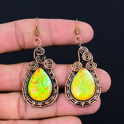Pendientes envueltos en alambre de cobre puro hechos a mano con piedras preciosas de ópalo triplete australiano