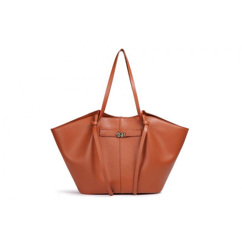 

2025 Trendy Bat-Shaped Large Capacity Shoulder Bag - European & American Style 59cm x 16cm x 29cm