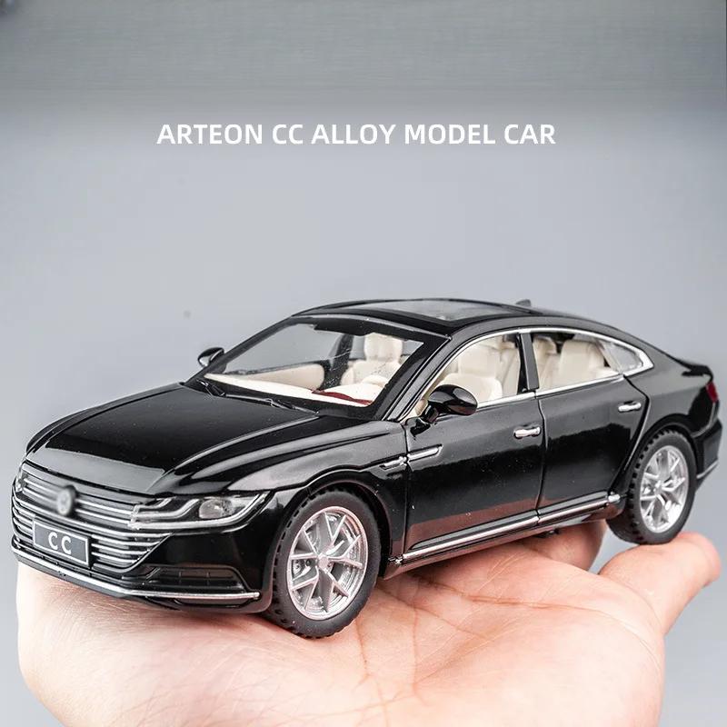 1/32 Scale Alloy Toy Car Model CC with Sound & Light, Retro Pull-Back Action - Authentic Replica for Kids & Collectors