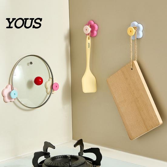 Door Hook Flower Shape Suction Cup Hook, No-Drill Plastic Cabinet Drill Handles, Rotatable Knob Adjustable Buckle for Kitchen Bathroom