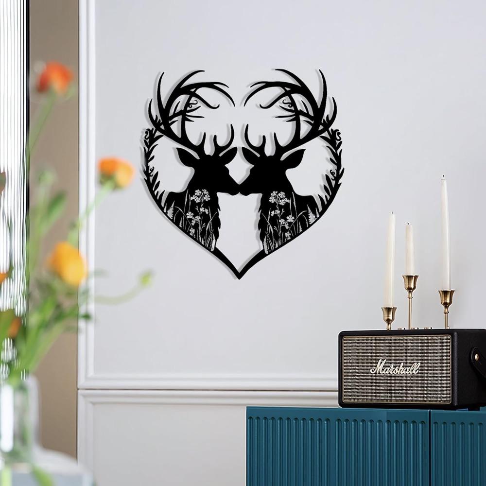 Metal Deer Head Wall Art, Heart Shape Home Decor, Romantic Valentine's Day Gift for Couples, Rustproof Indoor Bedroom Hanging Ornament