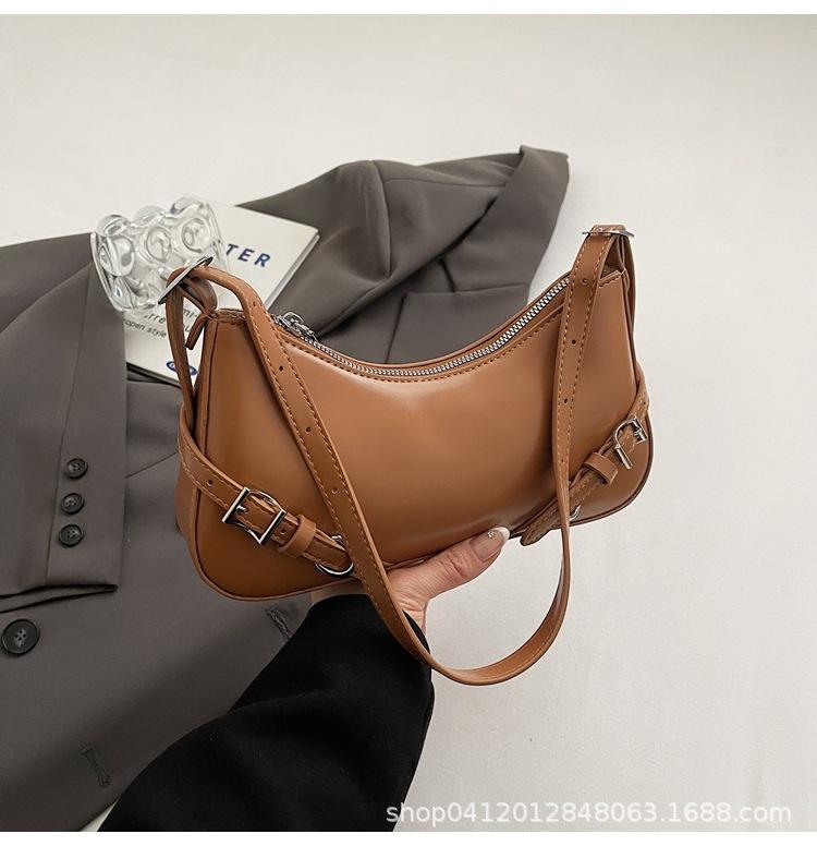 Fashion High Sense Simple Baguette Armpit Bag Versatile Commuter Bag Women's 2025 Spring New Messenger Small Square Bag