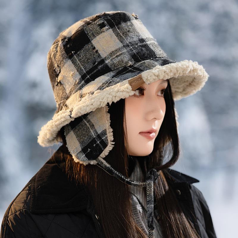 Winter Hat for Women Japanese Retro Thickened Fisherman Hat Plaid Windproof Warm Ear Protection Hat Casual Versatile Plush Hat