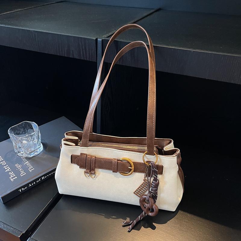 Retro bag women's large capacity 2025 new autumn and winter leisure niche design single shoulder underarm bag commuter pillow bag