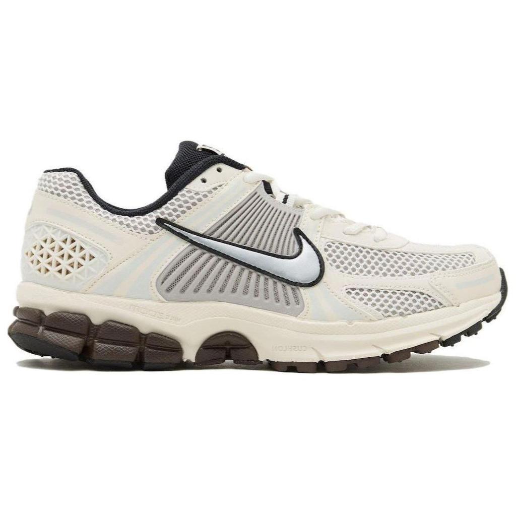 Nike Womens Air Zoom Vomero 5 Phantom Women Sneakers White Metallic-Platinum Light-Iron-Ore FJ2028-001