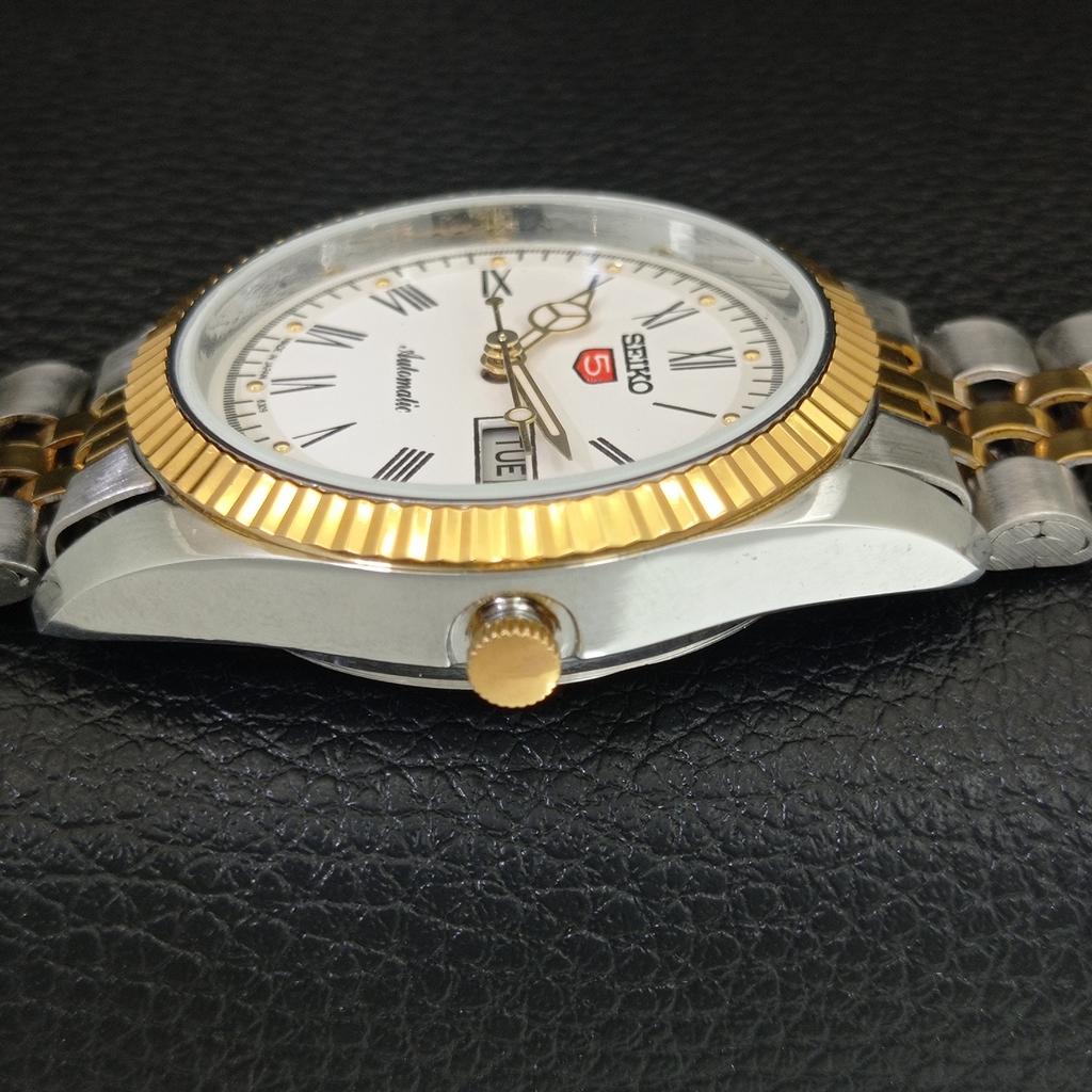 AUTOMATIC VINTAGE REFURBISHED SEIKO 5 JAPAN MENS WHITE DIAL WATCH A443186-1