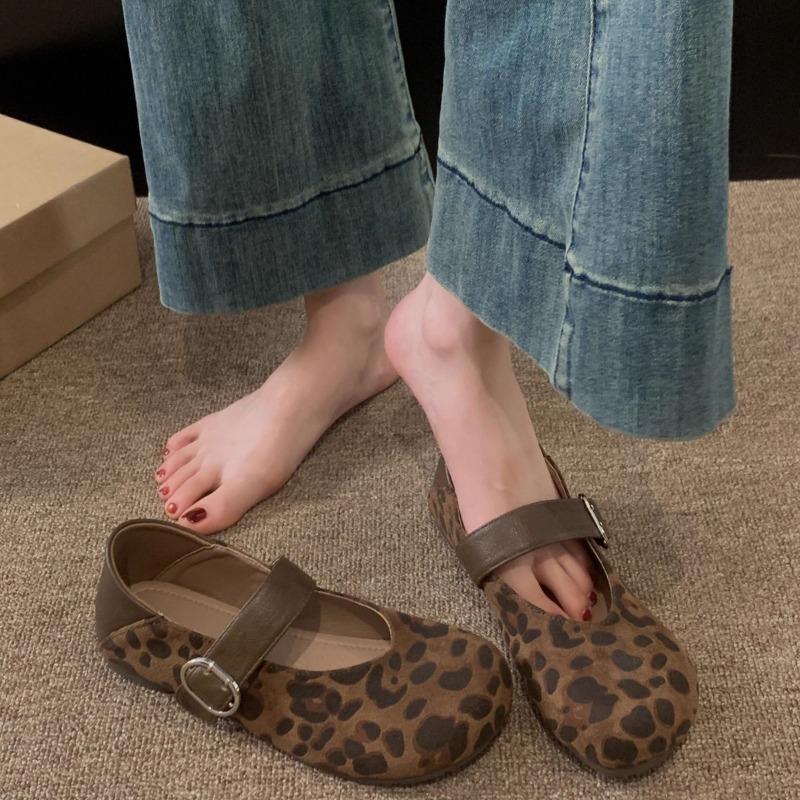 Herbst Retro vielseitige Leopardenmuster Mary Jane Schuhe Damen flacher Boden bequem ein Pedal zwei Tragearten leichte Mund Einzel Schuhe