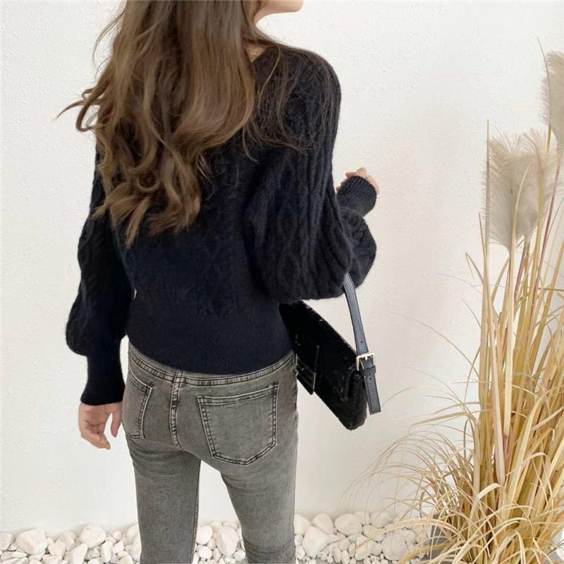 Women's Retro Square Collar Thick Knit Sweater - Autumn/Winter Korean Style, Waist-Slimming, Loose Fit with Twist Pattern