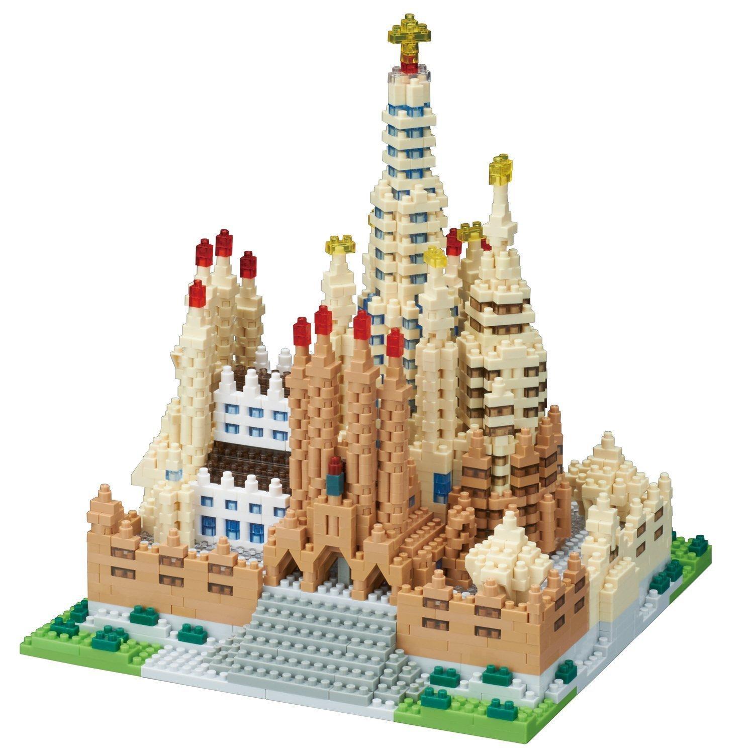 

Наноблок Sagrada Familia Deluxe Edition NB-028 разноцветный
