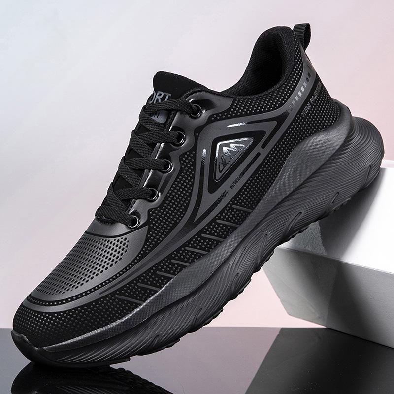 Осенние новые уличные легкие амортизирующие кроссовки для пары черные беговые кроссовки кожаная поверхность водонепроницаемые сломать 36