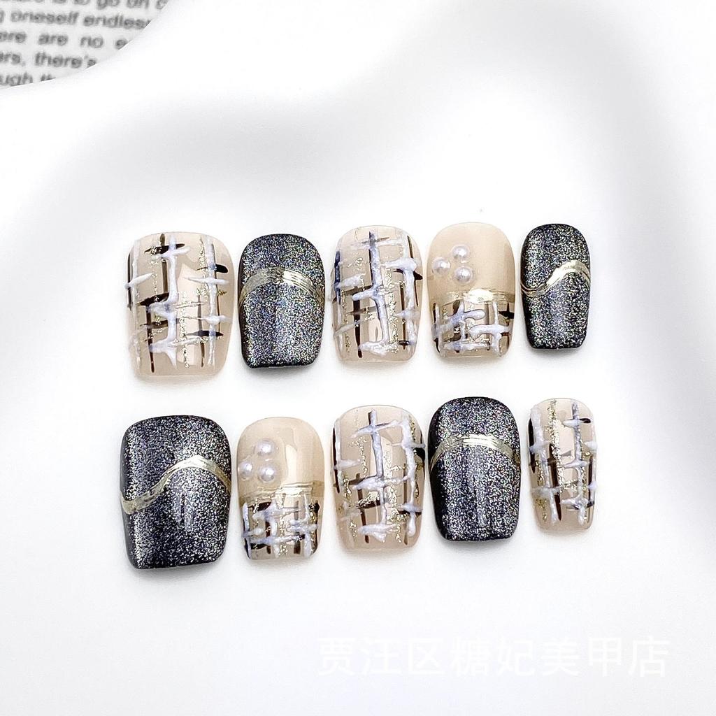 Tang Fei 3D Cat Eye Black Fragrance Nail Art - Pure Handmade, Wearable, Mirror Powder, Super Short Ladder Style