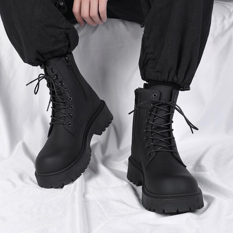 Herrenstiefel High Top Lederstiefel Britischer Stil Schwarze Stiefeletten Plateau Schnürstiefel Motorradstiefel Paar Outdoor Freizeitschuhe