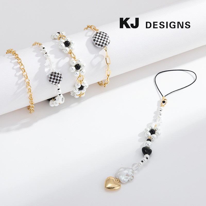

Kenjie Y2K Pearl & Heart Beaded Checkerboard Bracelet