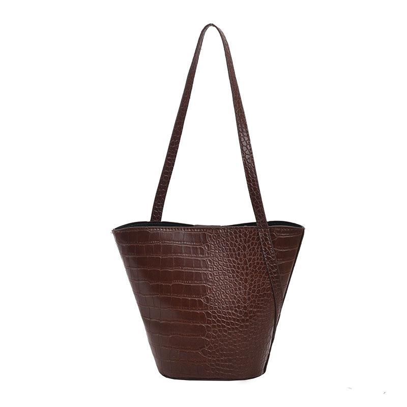 Stylish Large Capacity Women's Handbag 2023 Trendy Fashionable Commuter Bucket Bag