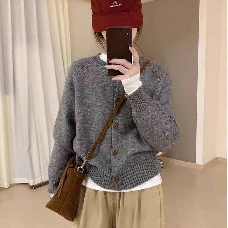 Women's Korean Style Round Neck Knit Cardigan Sweater - Loose Fit, Solid Color, Perfect for Autumn/Winter.