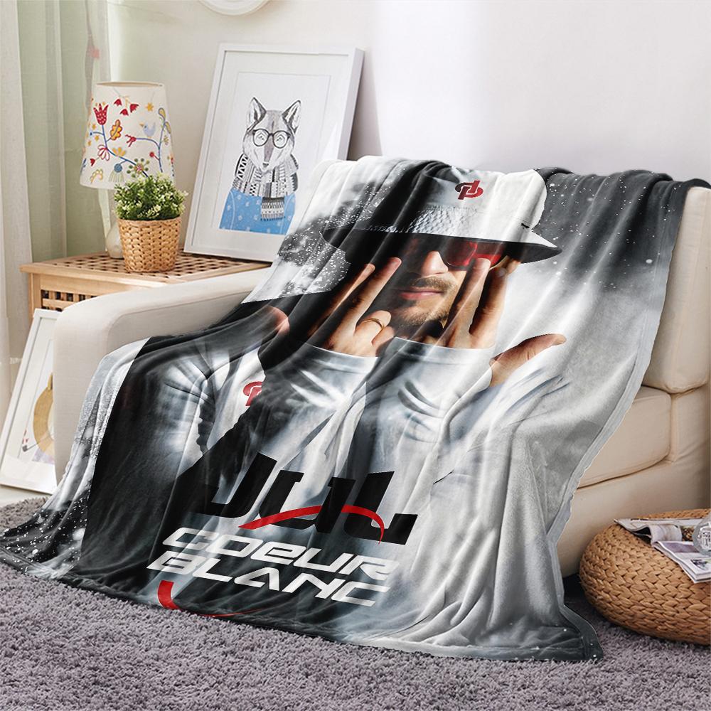 1PC JuL C'est Pas Des Lol Print Flannel Blanket, High quality All Seasons, Home Decor, Warmth and Comfort, Perfect for Christmas Gifts