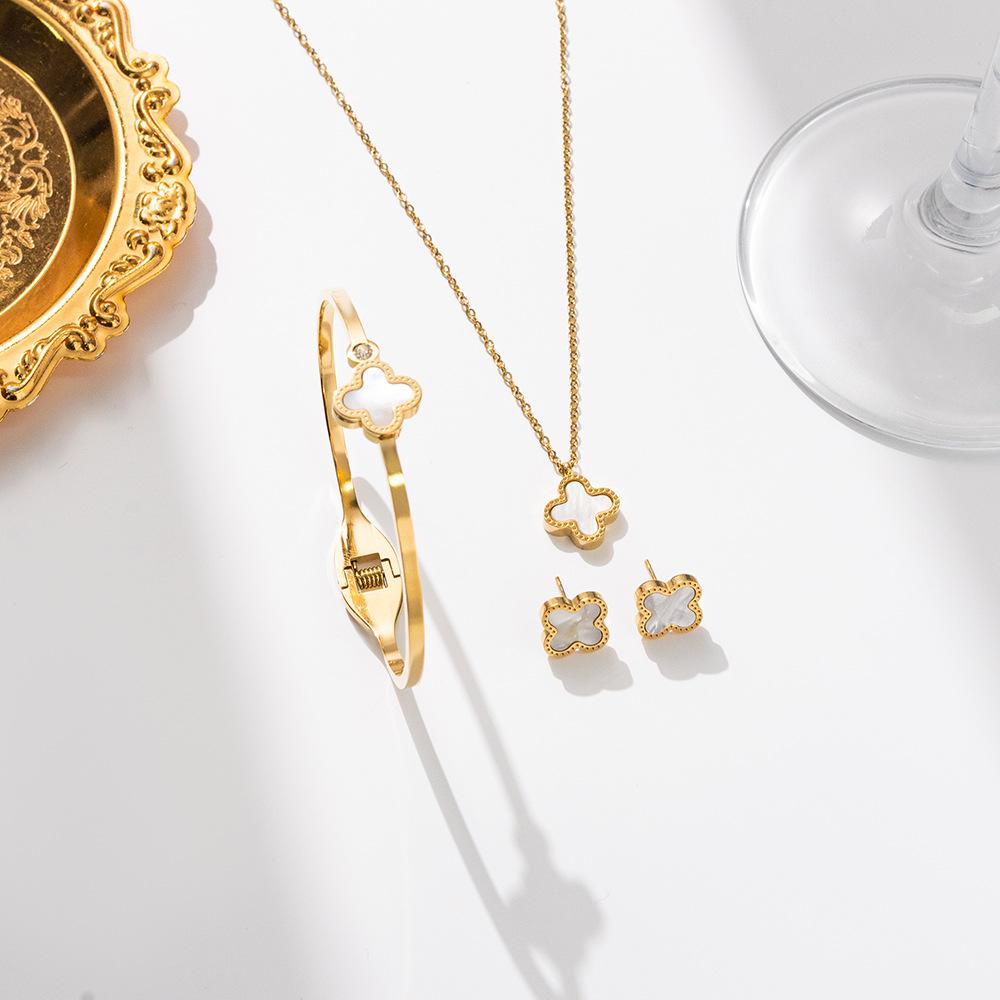 Titanium Steel Four-leaf Clover Set Fashionable and Versatile Necklace Bracelet Earrings Three-piece Set